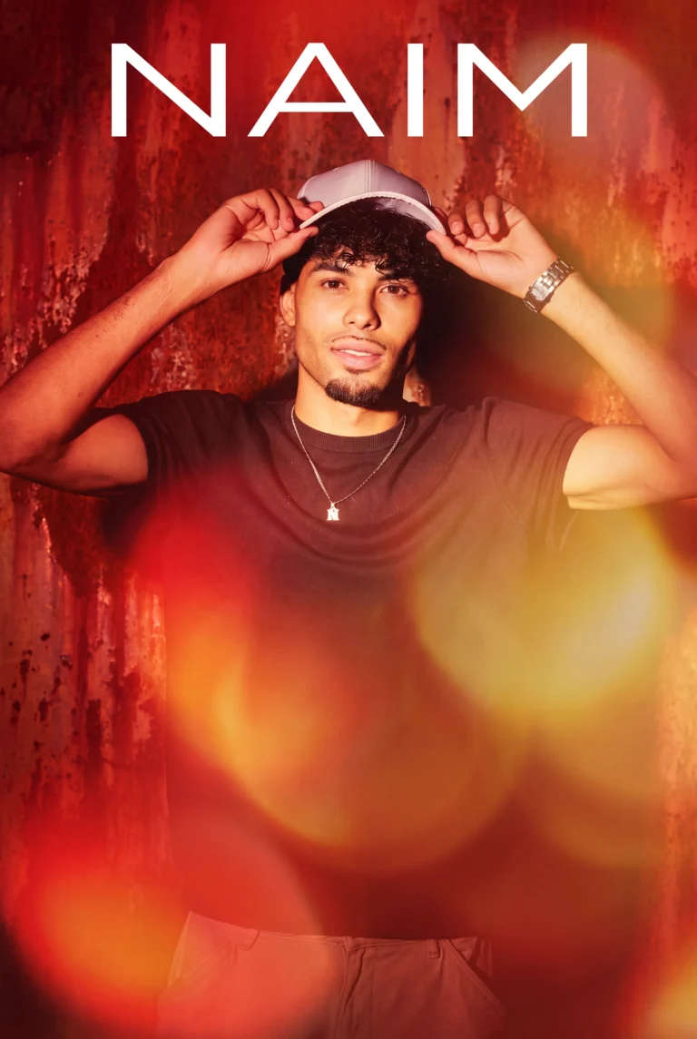 NAIM, artista de música urbana en català, retrat de l'artista